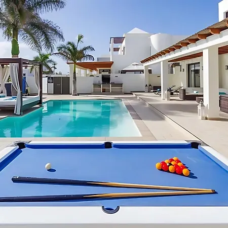 Bella Valen * بلايا بلانكا